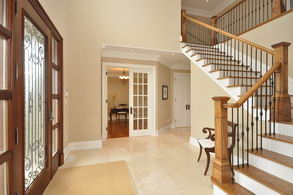 Foyer - Country homes for sale and luxury real estate including horse farms and property in the Caledon and King City areas near Toronto
